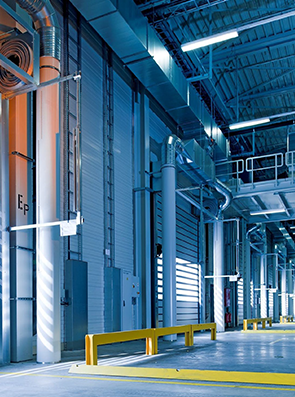 Bodega con más de 40 mil pies en Laredo TX